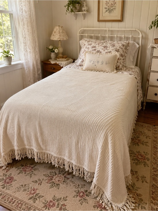 Other - VTG Cotton Cream Textured Ribbed Fringe Bed Coverlet Twin Cottage Shabby Chic